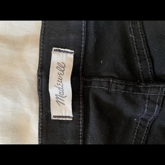 Madewell Roadtripper Jeans in Bennett Black - Picture 6 of 7